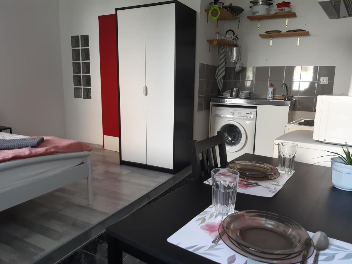 Small At Corvin Negyed Apartment